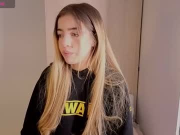 Cute_Emmma Chaturbate stream image from December 11, 2025