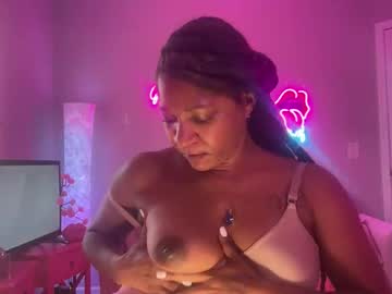 Desirediana33 Chaturbate stream image from December 11, 2025