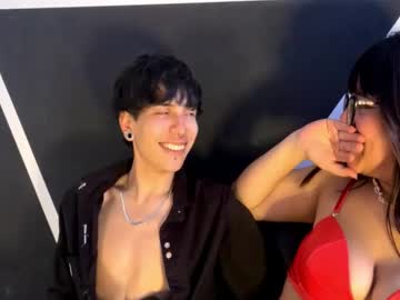 Emily_Andyy Chaturbate stream image from December 11, 2025