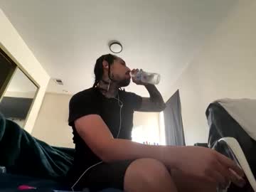 Hihello300 Chaturbate stream image from December 11, 2025