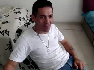 Papi_Wilo123 Chaturbate stream image from December 11, 2025