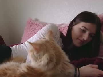 Astridjenkins95 Chaturbate stream image from December 11, 2025