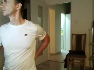Calib84 Chaturbate stream image from December 11, 2025