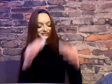Lyndsayretort Chaturbate stream image from December 11, 2025