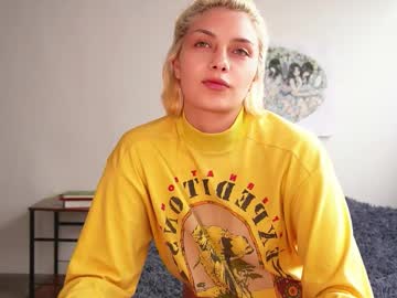 Stefigirl Chaturbate stream image from December 11, 2025