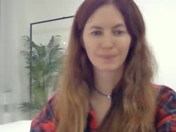 Valerie_Rose777 Chaturbate stream image from December 11, 2025