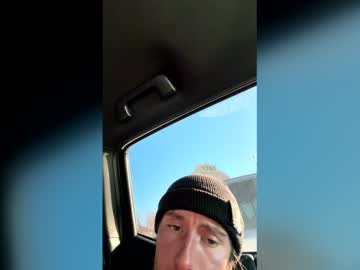 Zachmacc Chaturbate stream image from December 11, 2025