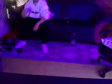 Chymox Chaturbate stream image from December 11, 2025