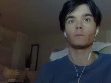 Zalemz Chaturbate stream image from December 11, 2025