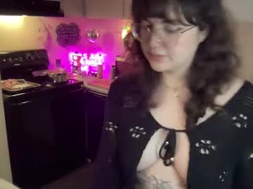 Lillipops Chaturbate stream image from December 12, 2025