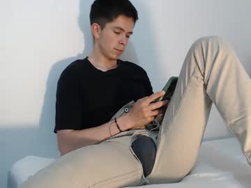 Elian_Tg Chaturbate stream image from December 12, 2025