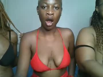Ethel5 Chaturbate stream image from December 12, 2025