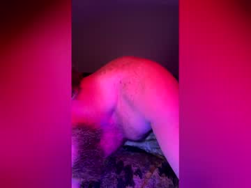 Beardedstud4u Chaturbate stream image from December 12, 2025