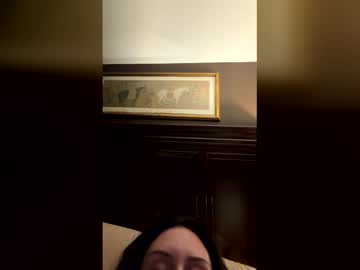 Ghnvfynnkihg Chaturbate stream image from December 12, 2025