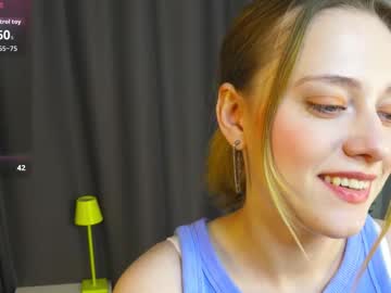 Juliettakaniecki Chaturbate stream image from December 12, 2025
