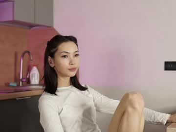 Velline Chaturbate stream image from December 12, 2025