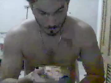 Camilovd271 Chaturbate stream image from December 12, 2025