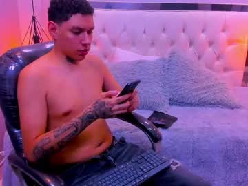 Drake_Miller7 Chaturbate stream image from December 12, 2025
