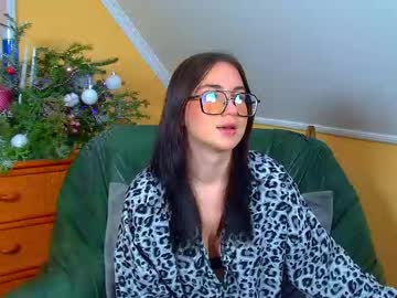 Anneavery Chaturbate stream image from December 12, 2025