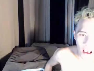 Little_Pauoie Chaturbate stream image from December 12, 2025