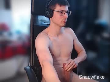 Snauwflake Chaturbate stream image from December 12, 2025