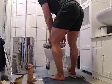 Frank49m Chaturbate stream image from December 12, 2025