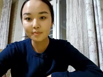 Rosaliamariska Chaturbate stream image from December 12, 2025