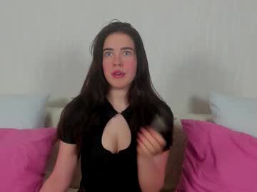 Kimberlybond Chaturbate stream image from December 12, 2025
