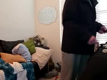 2stroke82 Chaturbate stream image from December 12, 2025