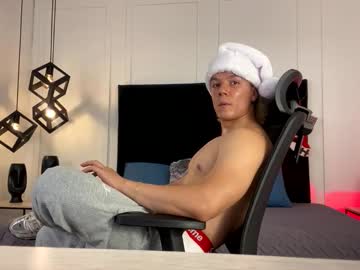 Jonathan_Daniels1 Chaturbate stream image from December 12, 2025