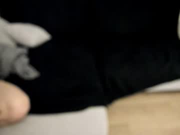 Elf_Cats Chaturbate stream image from December 12, 2025