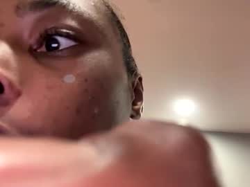 Kibrombariu45 Chaturbate stream image from December 12, 2025