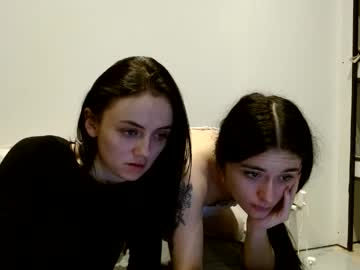 Venesuelaxq Chaturbate stream image from December 12, 2025