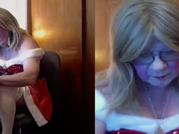 Kim_Crossdresser1 Chaturbate stream image from December 12, 2025