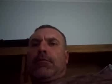 Camwithme1on1 Chaturbate stream image from December 12, 2025