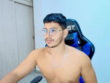 Dantraxx Chaturbate stream image from December 12, 2025