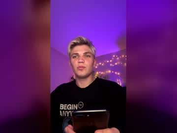 Justin_Cutie Chaturbate stream image from December 12, 2025