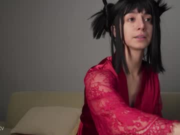 Lizmreow Chaturbate stream image from December 12, 2025