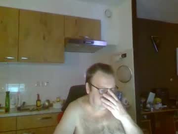 Rikkerd55 Chaturbate stream image from December 12, 2025