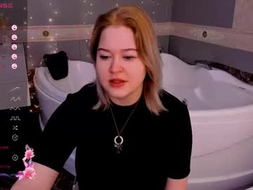 Ednaadamse Chaturbate stream image from December 13, 2025