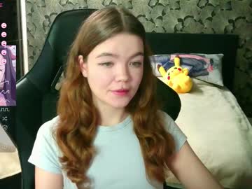 Nicolemeew Chaturbate stream image from December 13, 2025