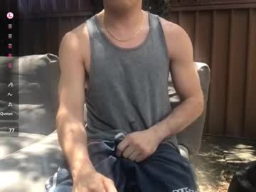 Ozsurferboy773375 Chaturbate stream image from December 13, 2025