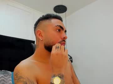 Liamroyce Chaturbate stream image from December 13, 2025