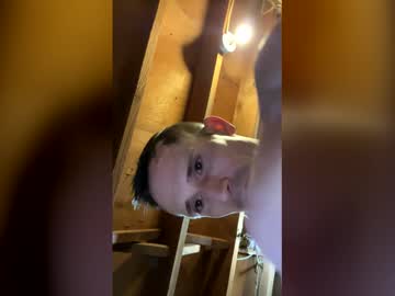 Matthewc281 Chaturbate stream image from December 13, 2025
