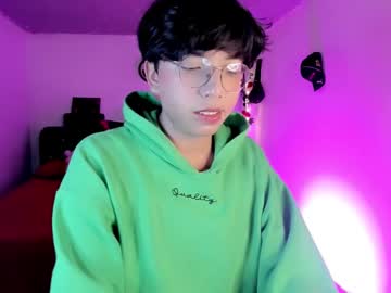 Angellonfire Chaturbate stream image from December 13, 2025