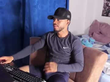 Davide_Daniels Chaturbate stream image from December 13, 2025