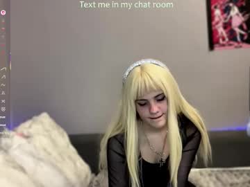 Katrin__Moor Chaturbate stream image from December 13, 2025