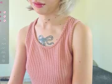 Bella_Boni Chaturbate stream image from December 13, 2025