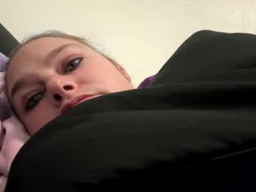 69buckets69 Chaturbate stream image from December 13, 2025