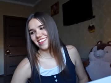 Louisateuteberg Chaturbate stream image from December 13, 2025